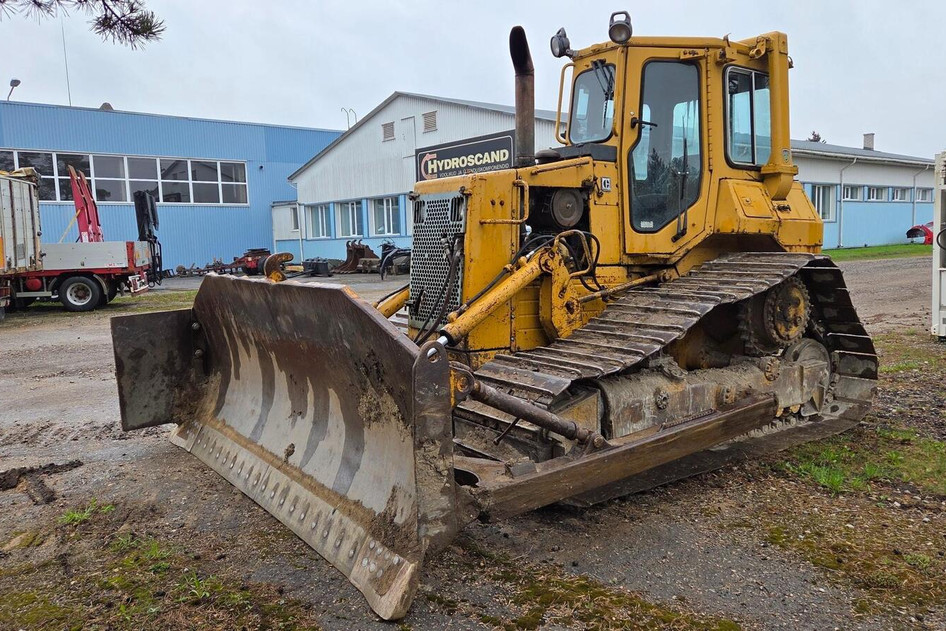 Caterpillar D4H, 74 kW, дизель