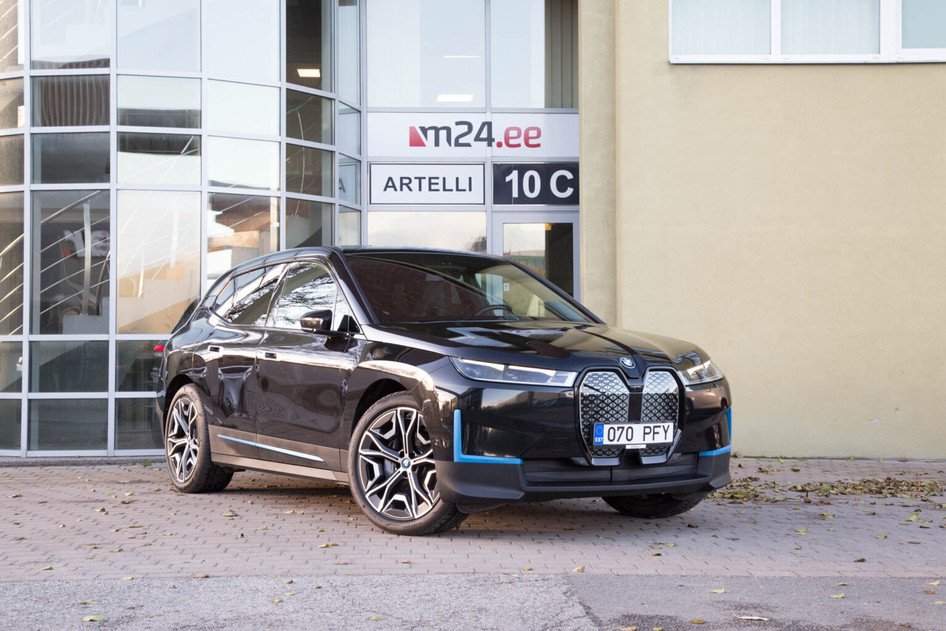 BMW iX, 2022, 102 kW, electric, automatinė, visų varomųjų ratų pavara