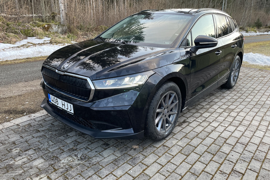 Škoda Enyaq, 2022, 70 kW, electric, automatic, rear-wheel drive