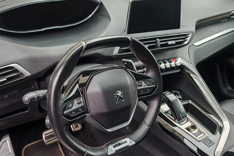 Peugeot 3008, 2018, 1.5, 96 kW, дизель, автомат, передний привод