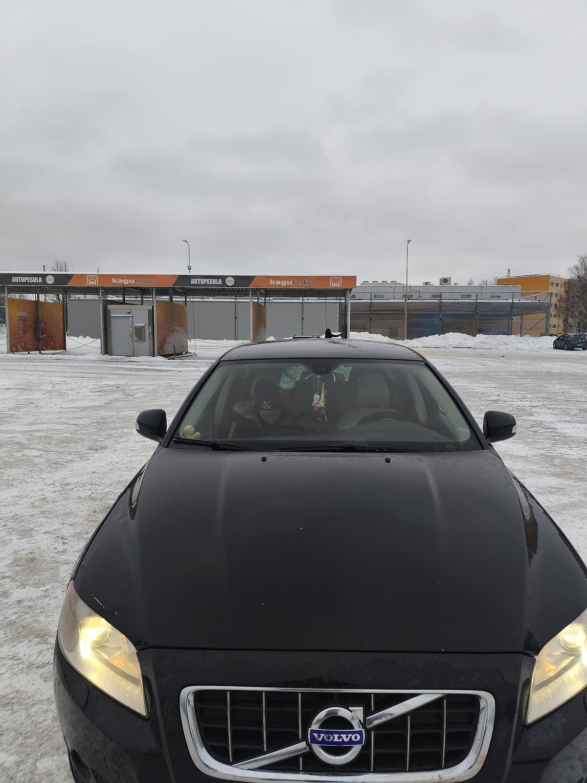 Volvo V70 2009, photo 5/7