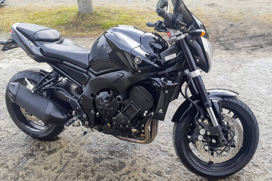 Yamaha FZ1-N, 2011, 1.0, 110 kW, bensiin, manuaal, tagavedu