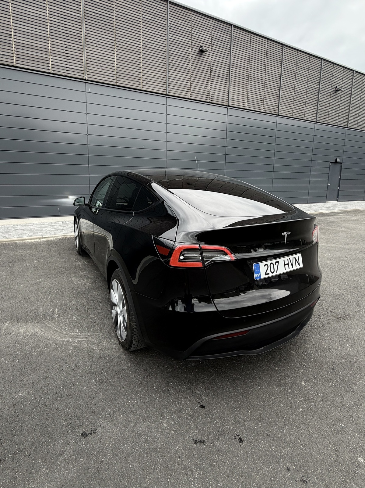 Tesla Model Y 2022, photo 6/10