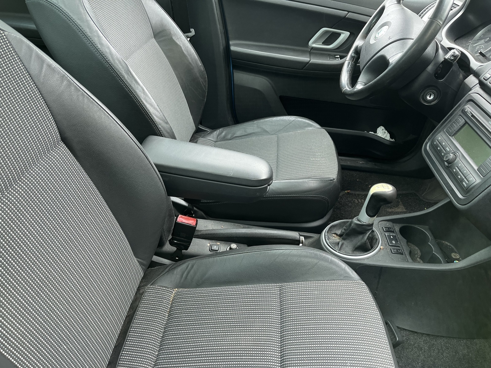 Škoda Roomster 2008, kuva 5/8