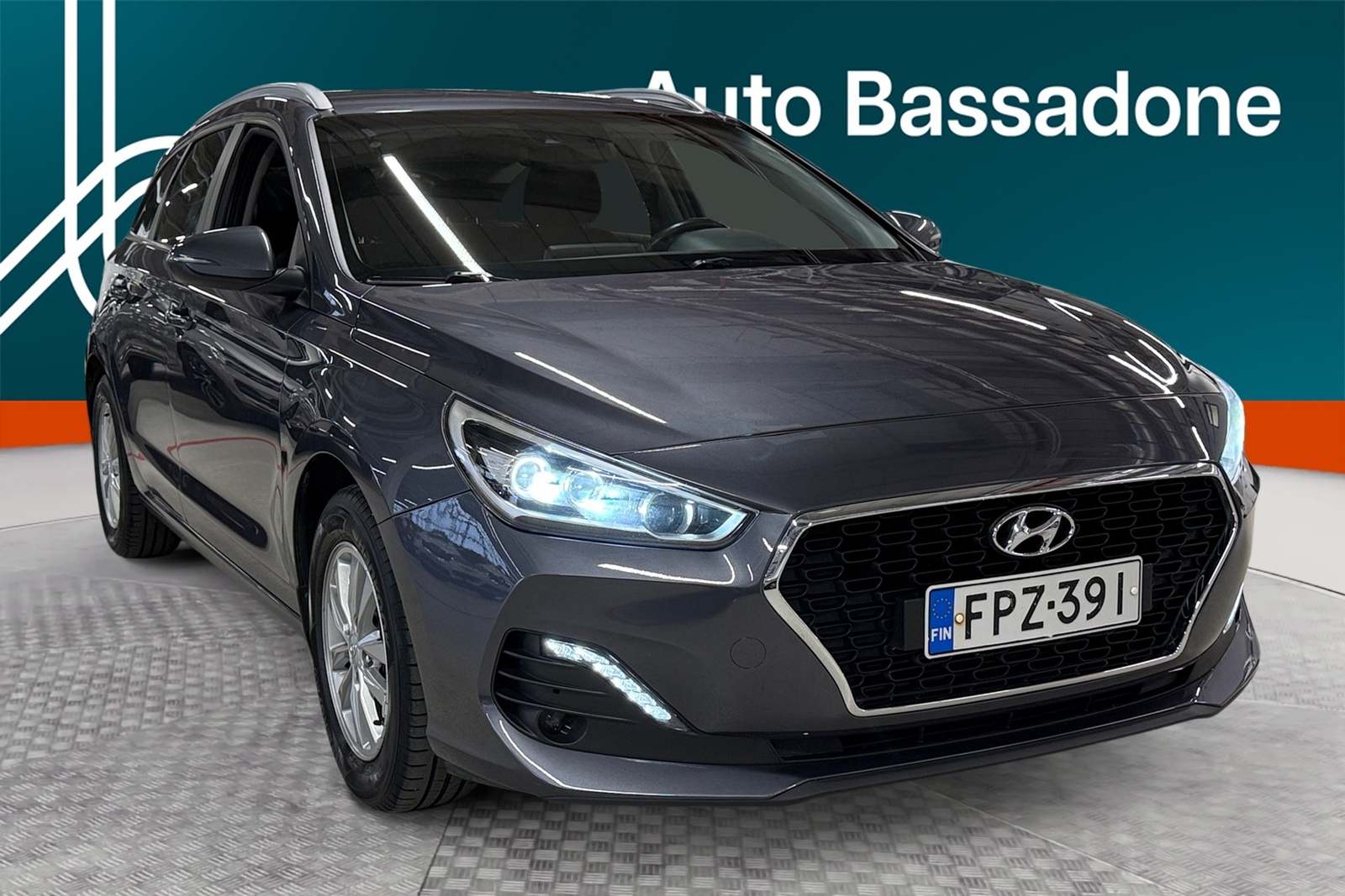 Hyundai i30 2020, photo 7/35