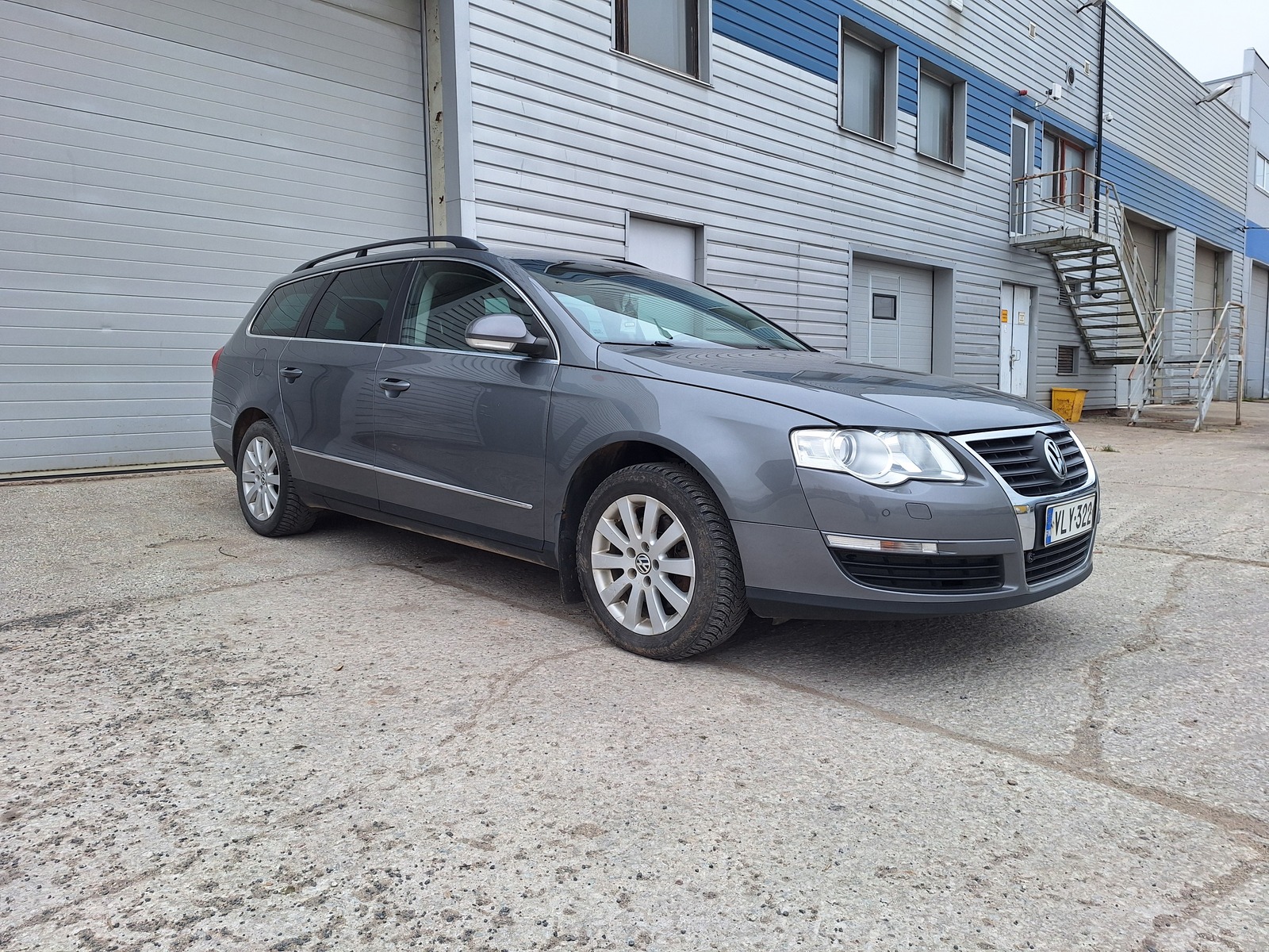 Volkswagen Passat 2007, photo 2/4