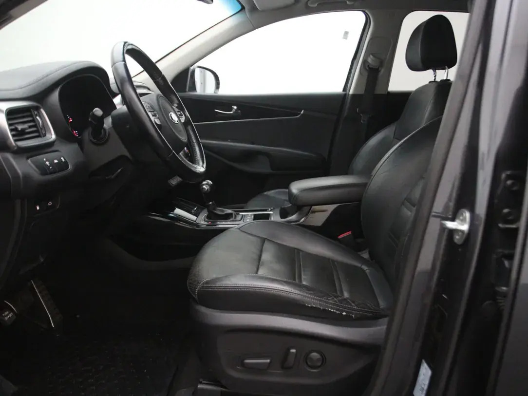 Kia Sorento DynamicLine 2.2 147kW 2016, photo 4/32