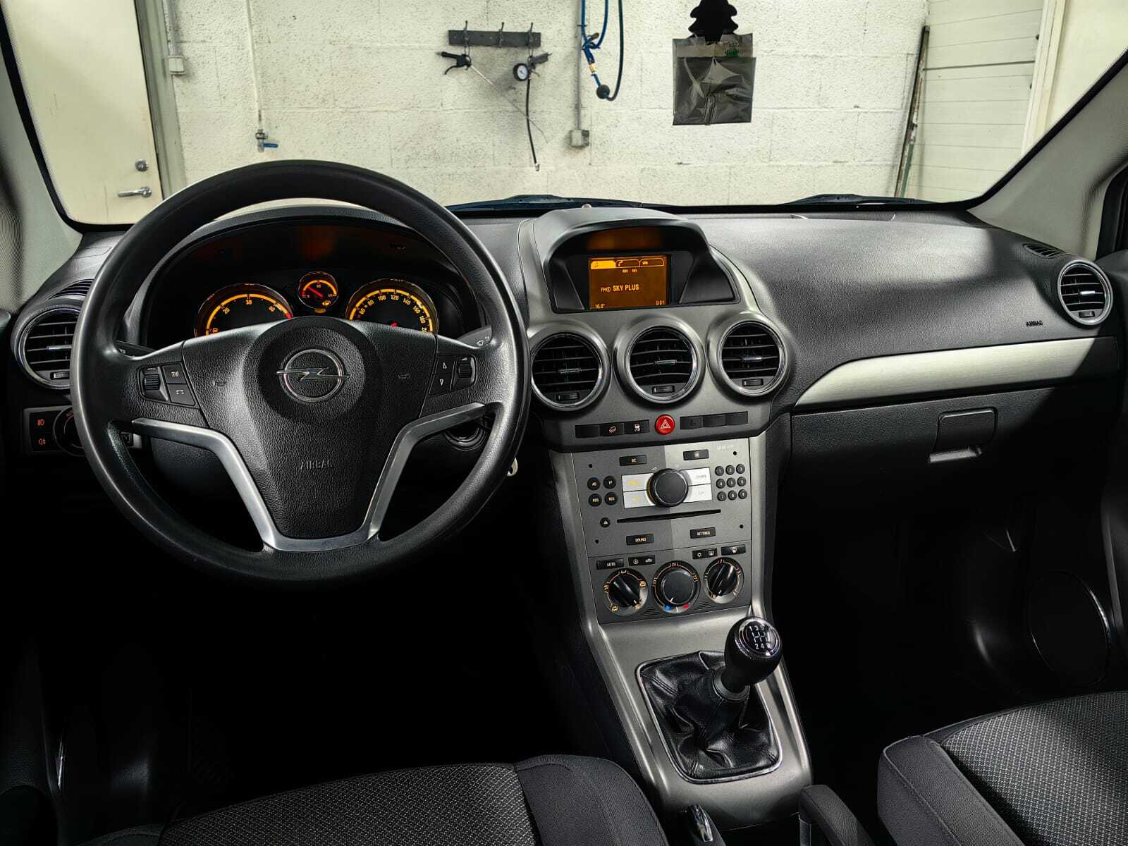 Opel Antara 2007, photo 4/14