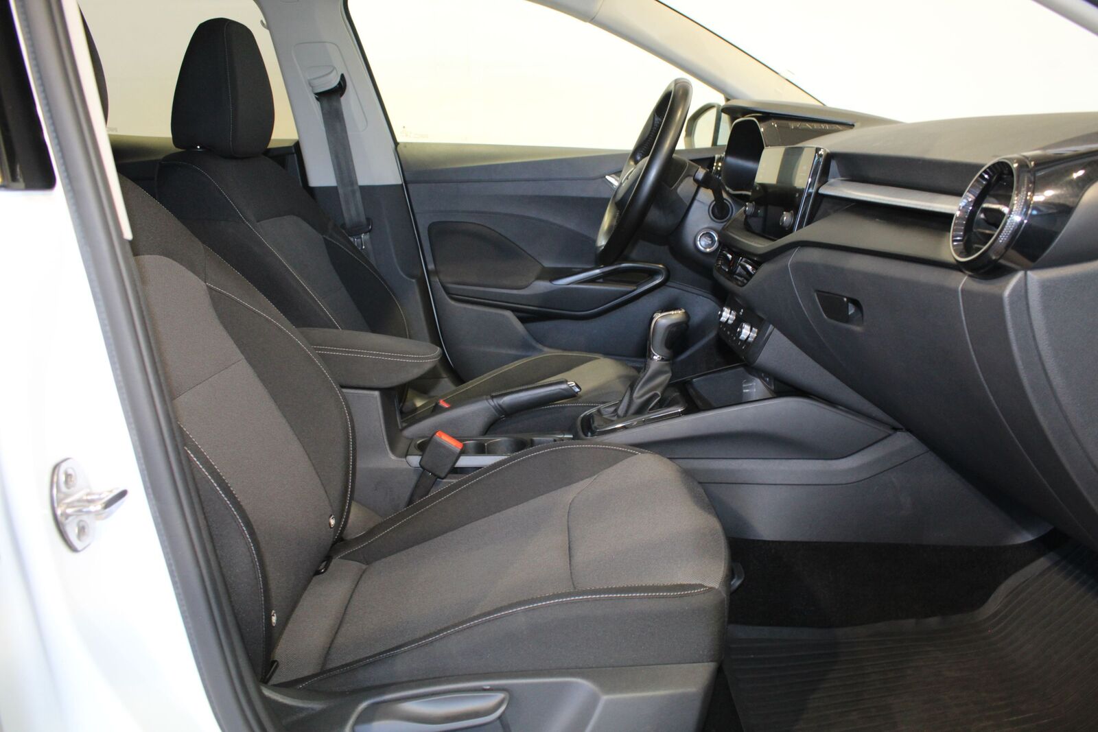 Škoda Fabia 2023, photo 6/10