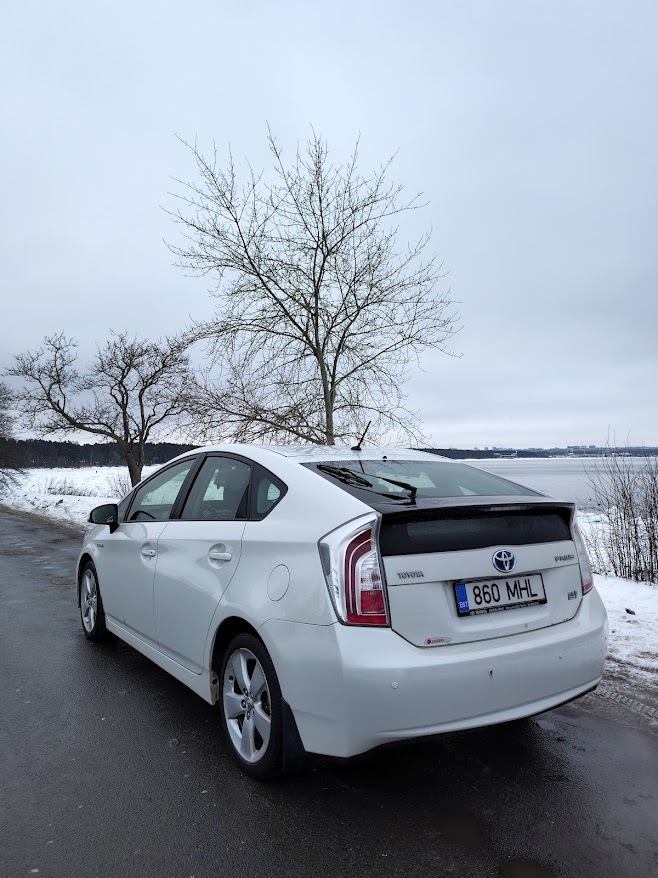 Toyota Prius 2012, photo 5/7