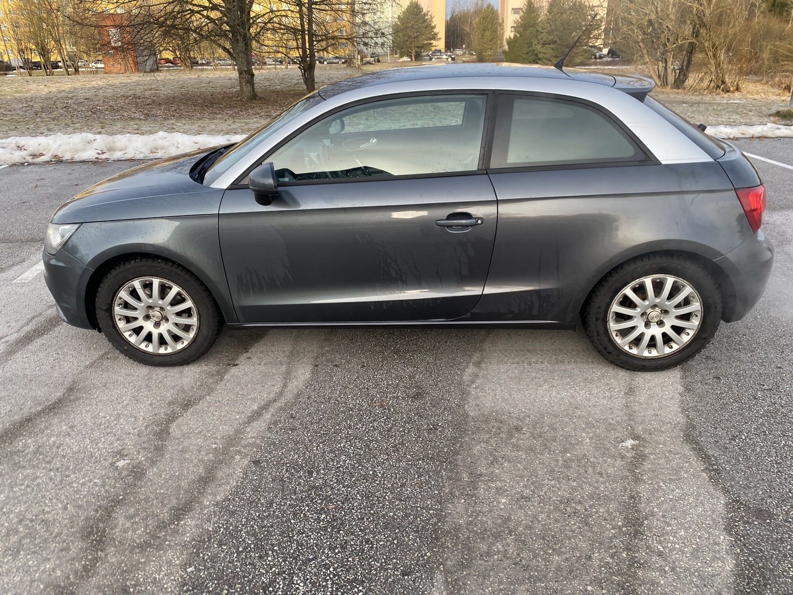 Audi A1 2011, kuva 6/7