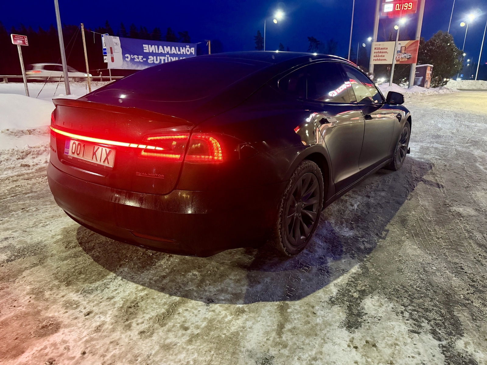 Tesla Model S 2018, photo 6/9