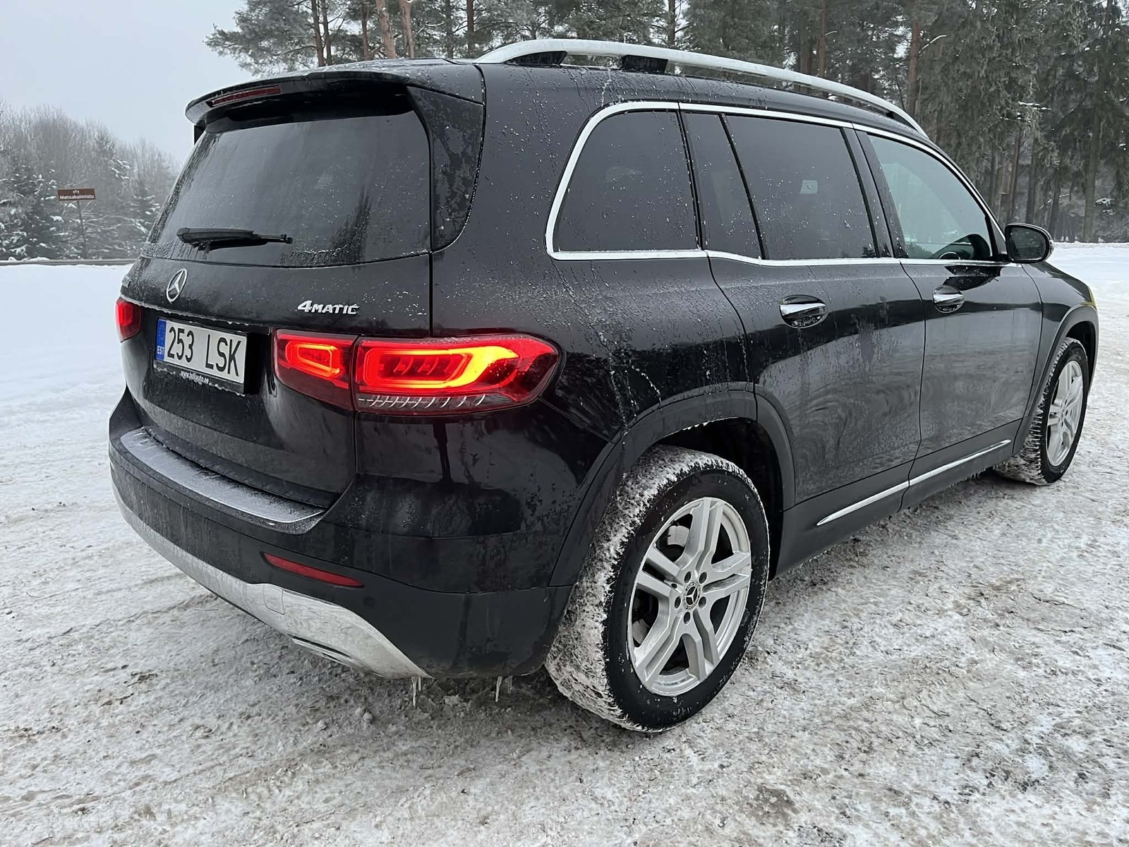 Mercedes-Benz GLB 200 2023, kuva 3/7
