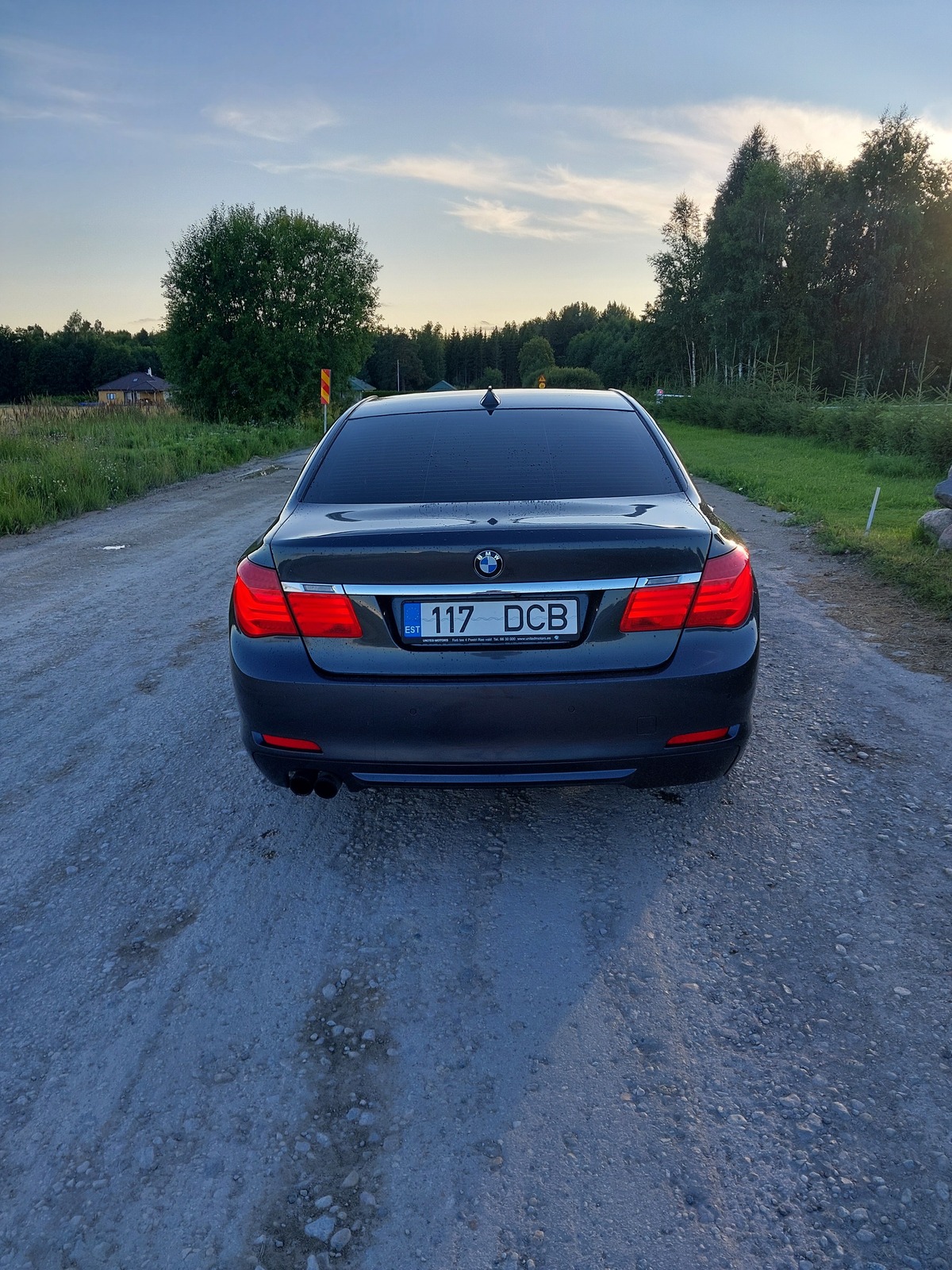 BMW 730 2010, photo 4/9