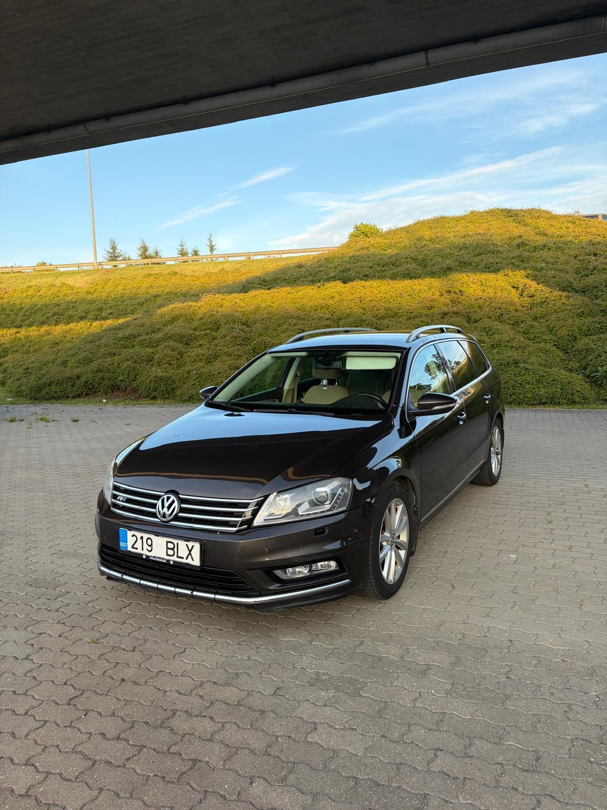 Volkswagen Passat 2014, photo 2/10