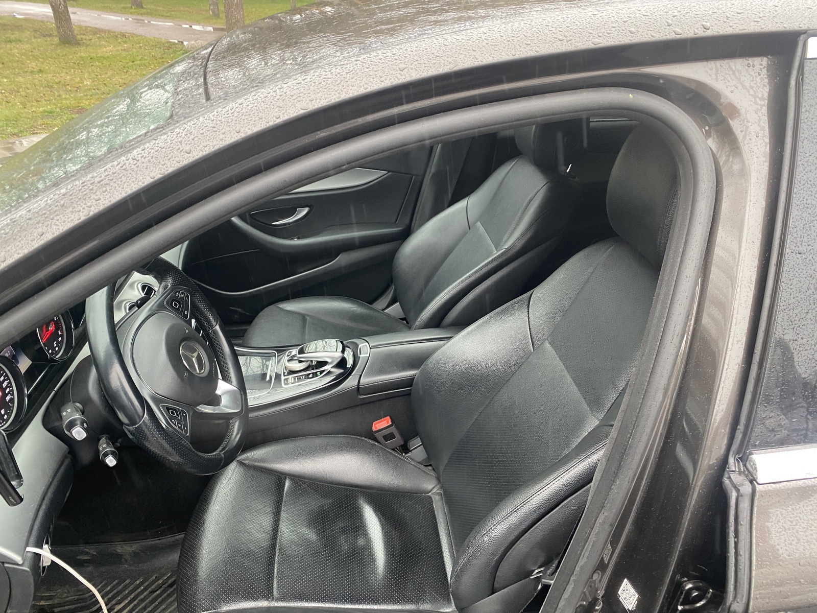 Mercedes-Benz E 220 2018, kuva 6/9