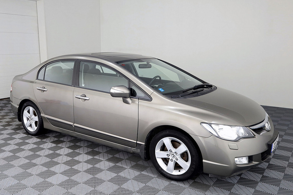 Honda Civic, 2006, 1.8, 140 kW, бензин, механическая, передний привод