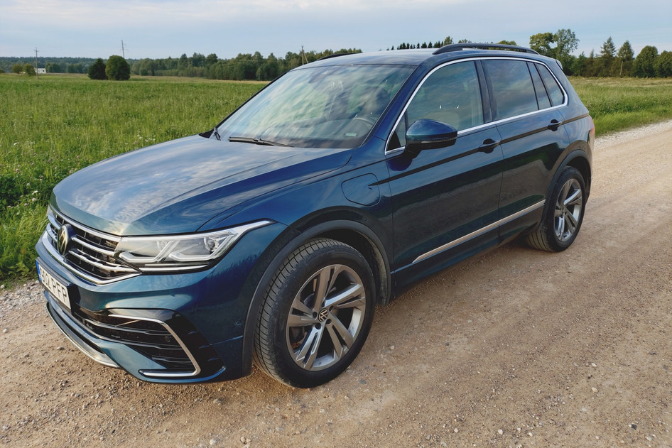 Volkswagen Tiguan, 2022, 1.4, 110 kW, подключаемый гибрид (бензин/электричество), автомат, передний привод