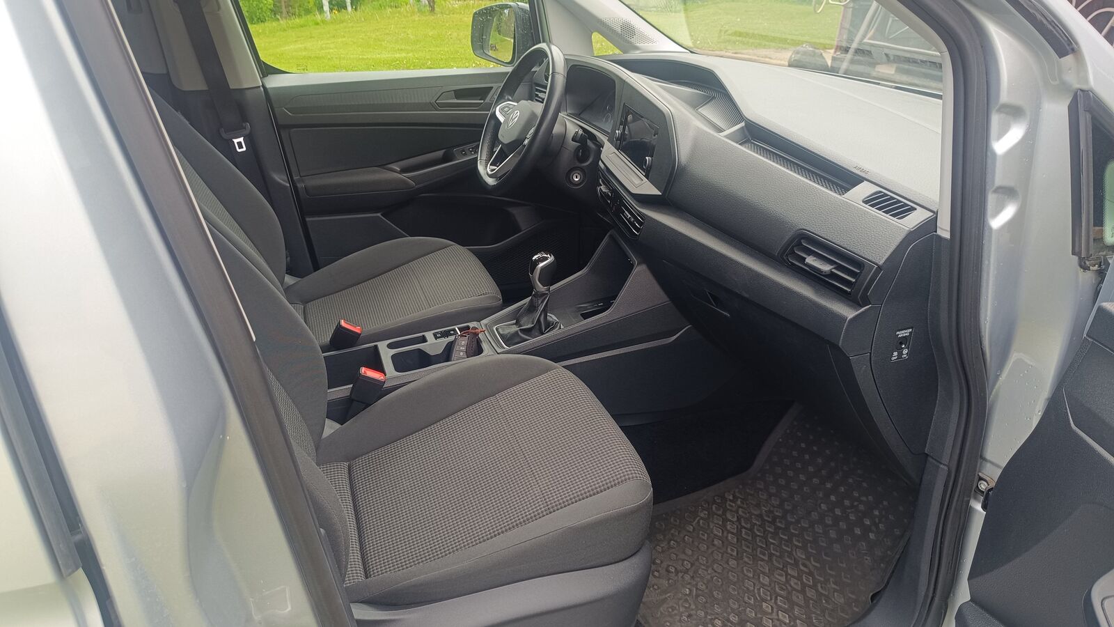 Volkswagen Caddy Maxi 2023, photo 5/9