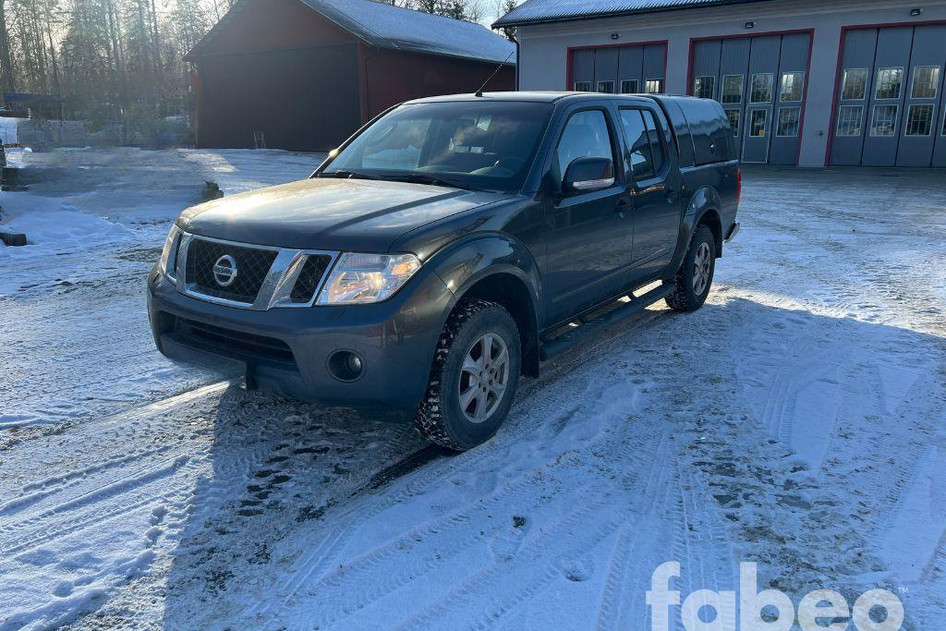 Nissan Navara, 106 kW, дизель, механическая