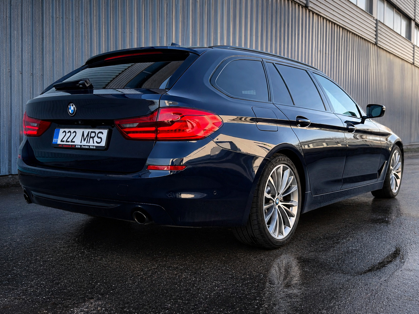 BMW 520 2019, kuva 3/10