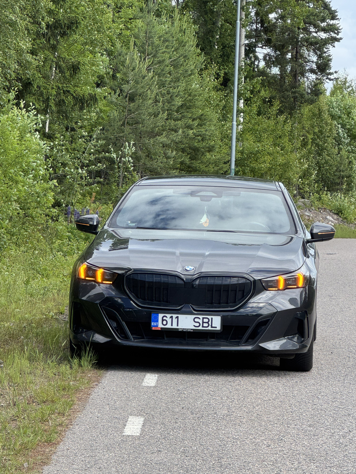BMW 520 2023, photo 5/10