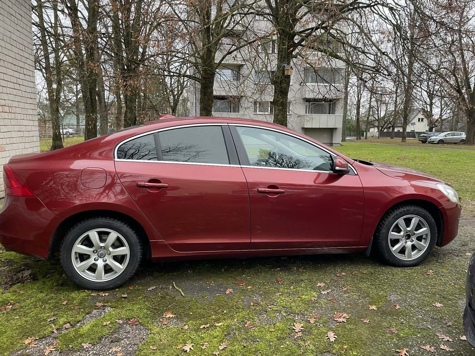 Volvo S60 2012, photo 2/6