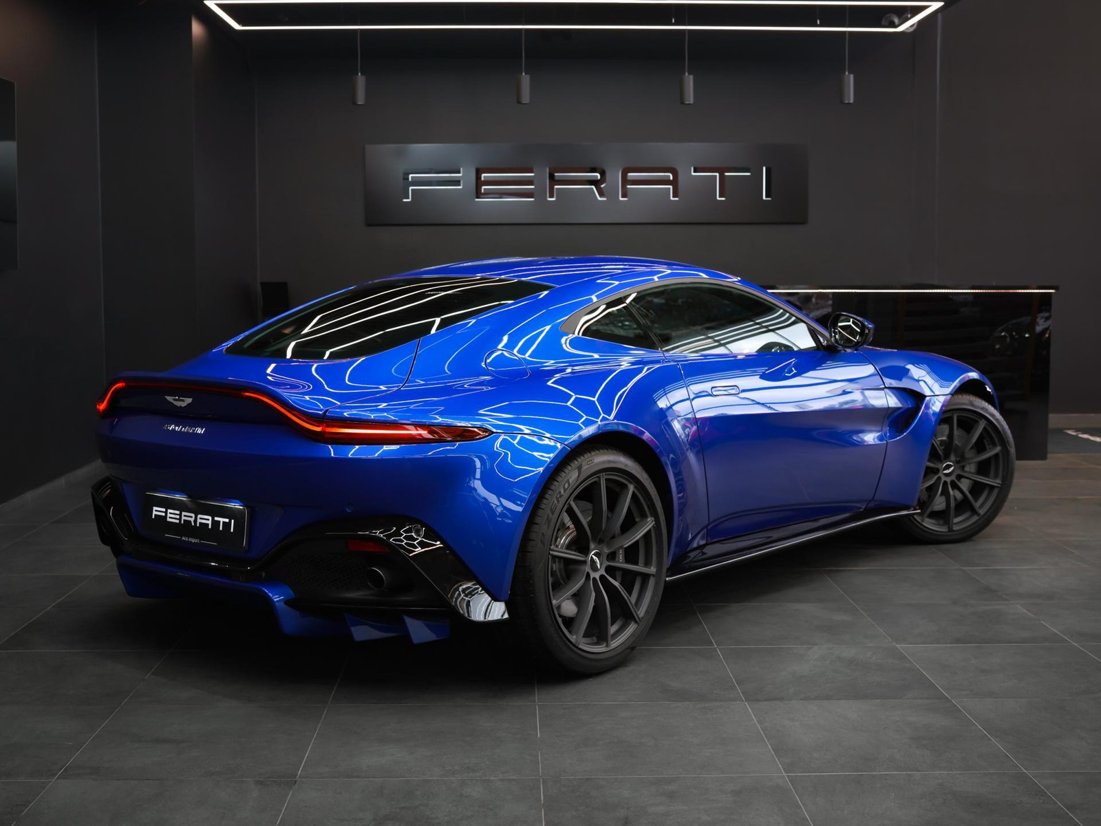Aston Martin Vantage 4.0 V8 375kW 2018, kuva 3/12