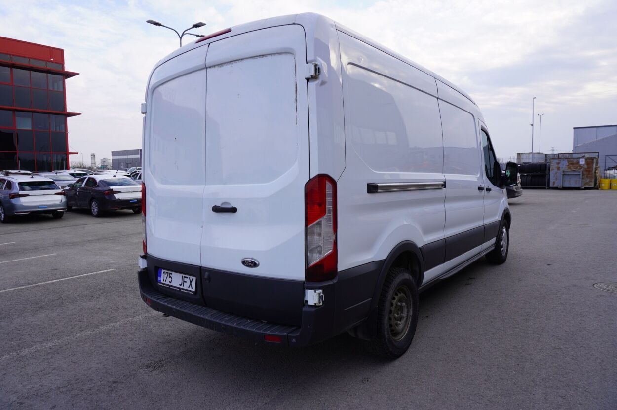Ford Transit 2019, photo 3/23