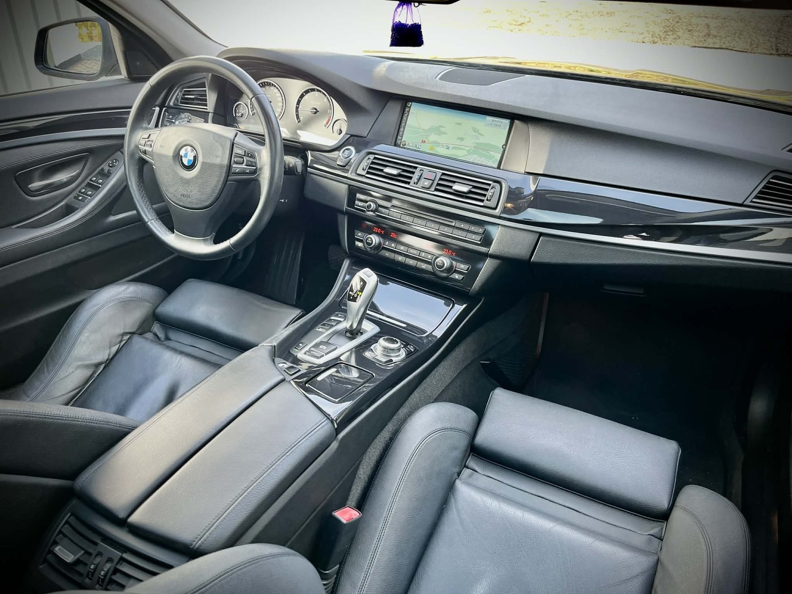 BMW 520 2013, photo 5/13