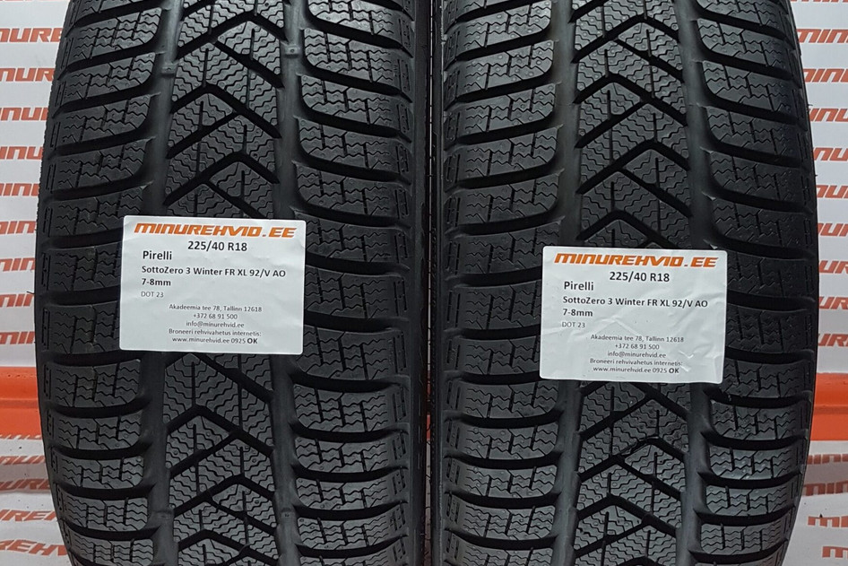 Used studless winter tire 225/40R18 Pirelli SottoZero 3 FR XL 92/V AO