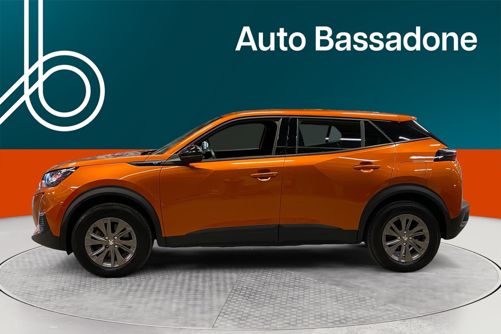 Peugeot 2008 2023, photo 2/30