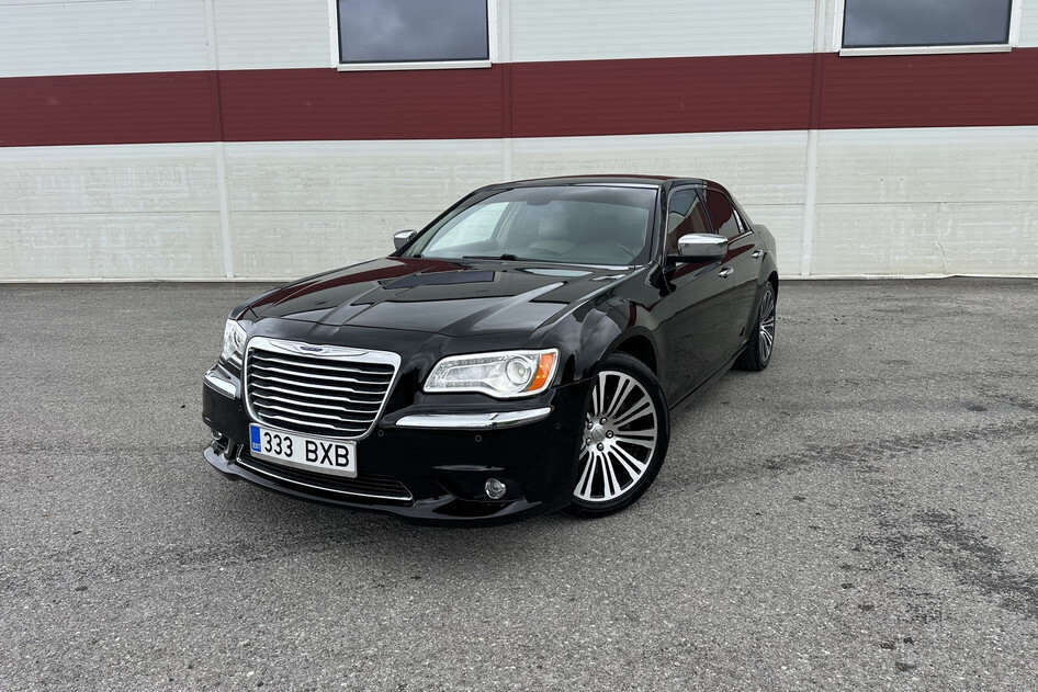 Chrysler 300C, 2012, 3.6, 210 kW, petrol, automatic, rear-wheel drive