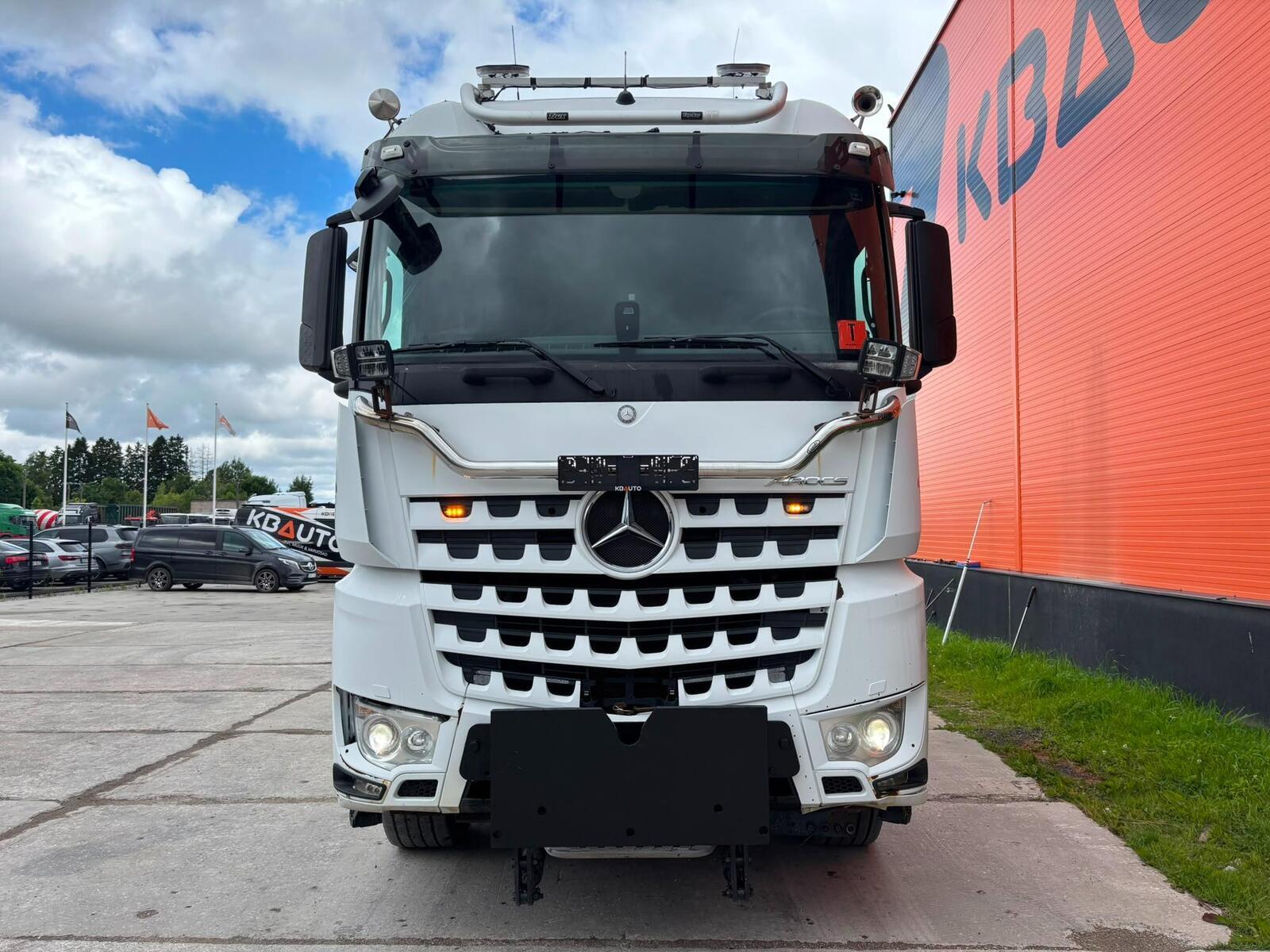 Mercedes-Benz Arocs 2651 6x4 2014, kuva 3/10
