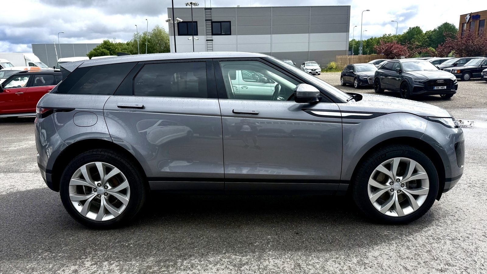 Land Rover Range Rover Evoque 2020, kuva 4/35