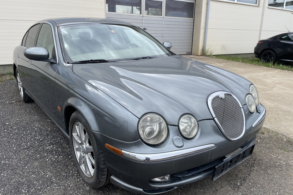 Jaguar S-Type, 2002, 2.5, 147 kW, petrol, manual, rear-wheel drive