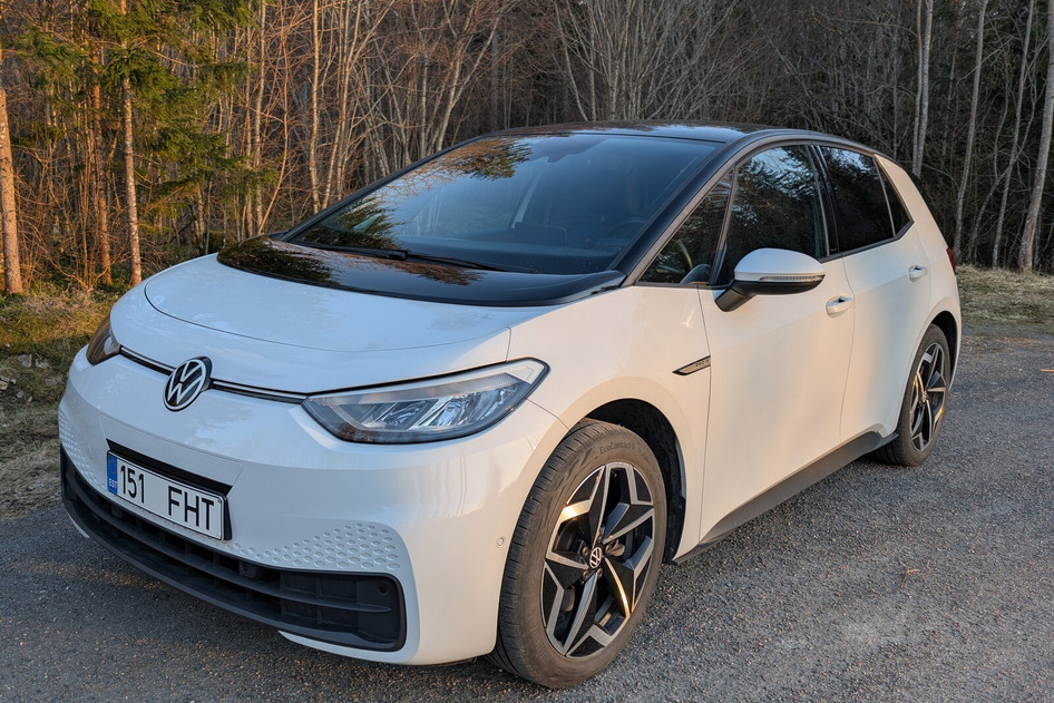 Volkswagen ID.3, 2023, 70 kW, elektra, automātiskā, aizmugurējā piedziņa