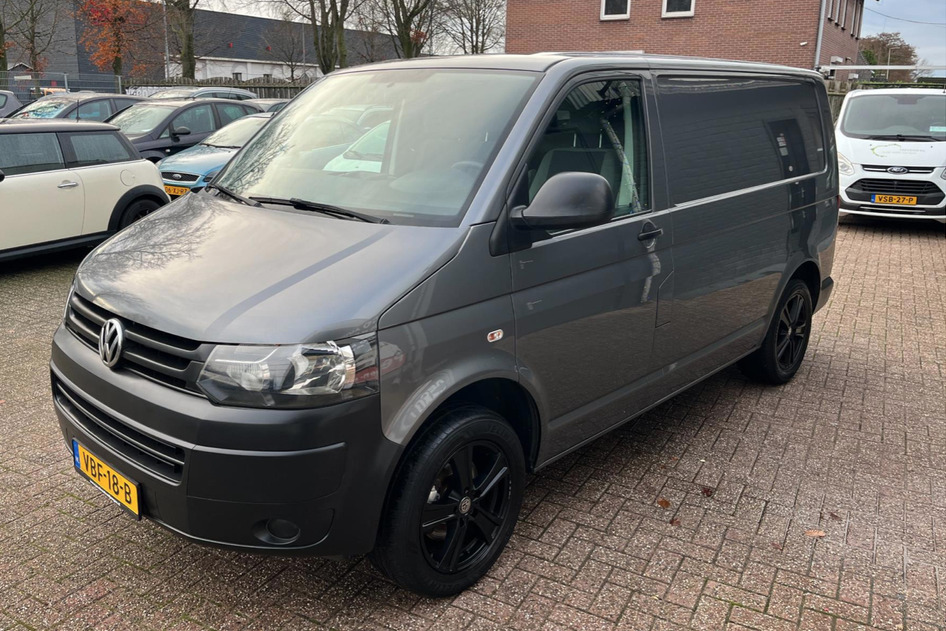 Volkswagen Transporter, 2015, 2.0, 103 kW, petrol, automatic, front-wheel drive