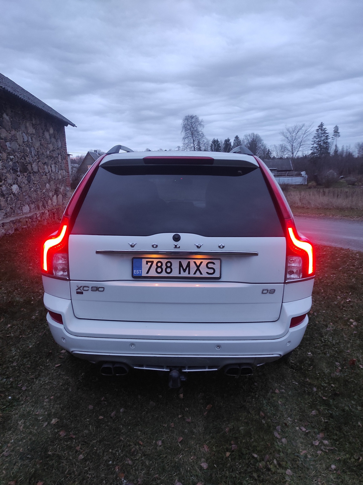 Volvo XC90 2011, photo 3/9