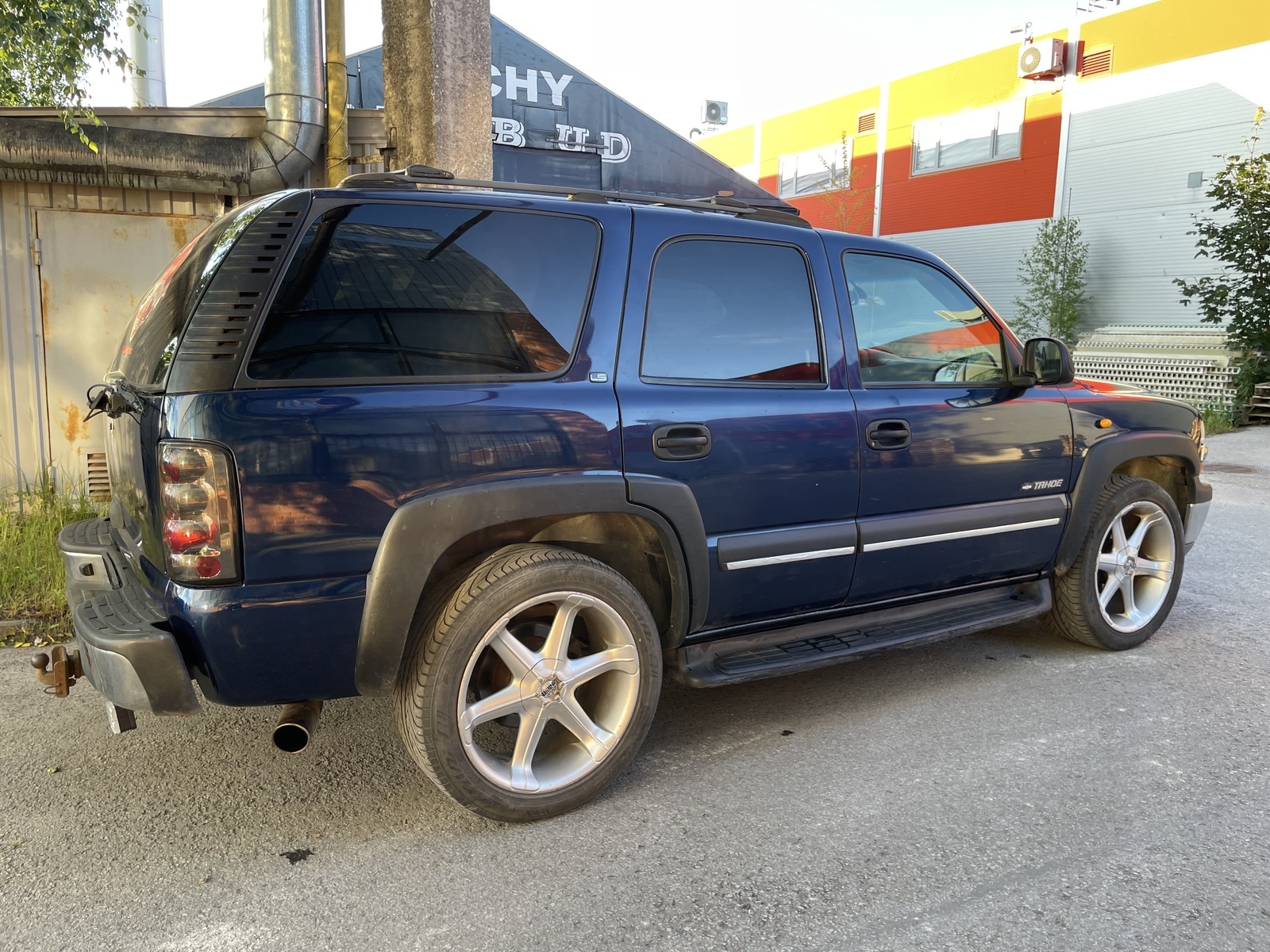 Chevrolet Tahoe LS 2002, kuva 5/25