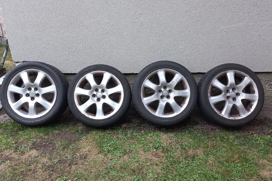 Kasutatud valuvelg<br>Toyota  5 x 100 54