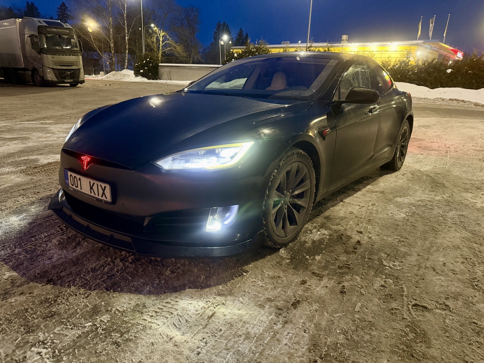 Tesla Model S 2018, photo 3/9