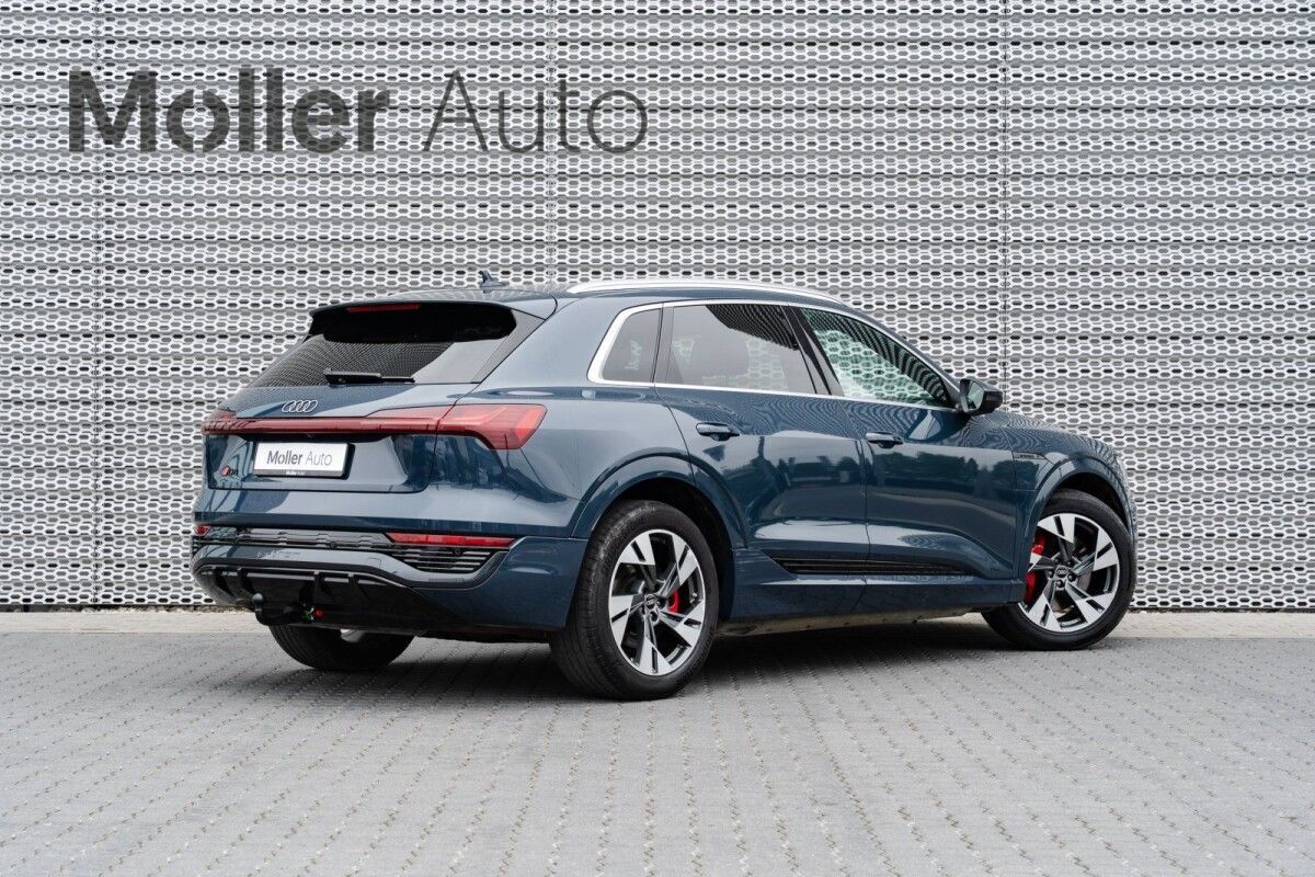 Audi Q8 e-tron 2023, photo 4/30
