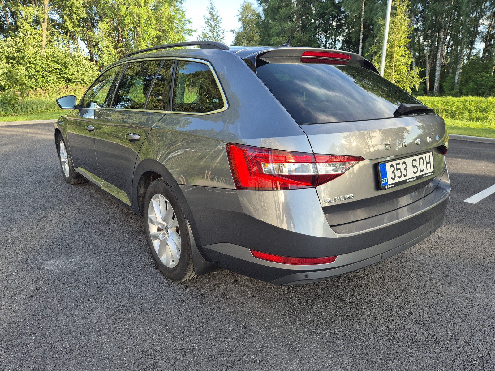 Škoda Superb 2022, kuva 7/10