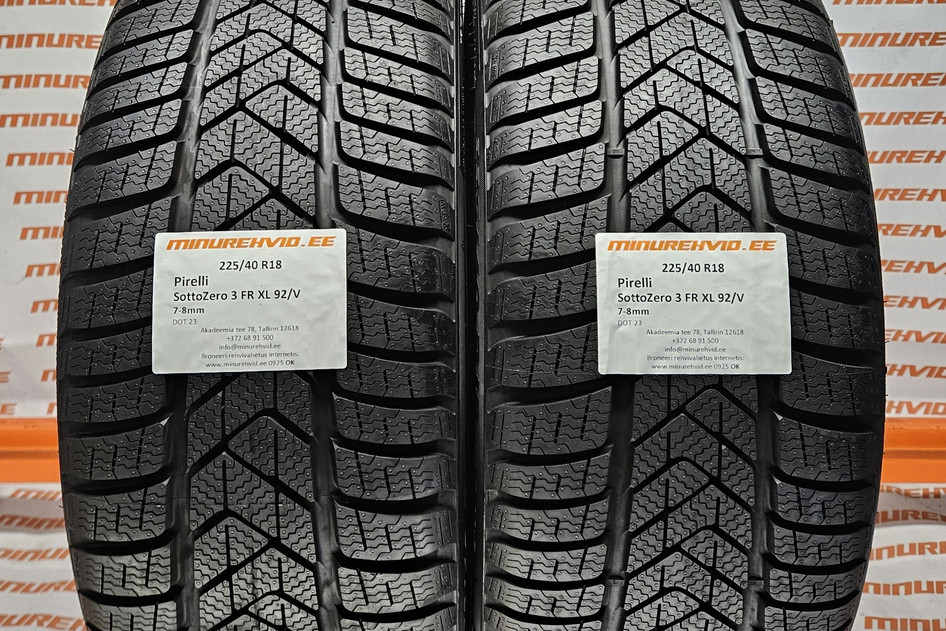 Used studless winter tire 225/40R18 Pirelli SottoZero 3 FR XL 92/V