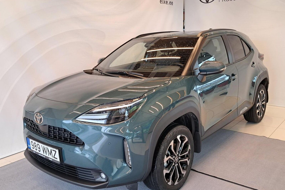 Toyota Yaris Cross, 2025, 1.5, 96 kW, гибрид (бензин/электричество), автомат, передний привод