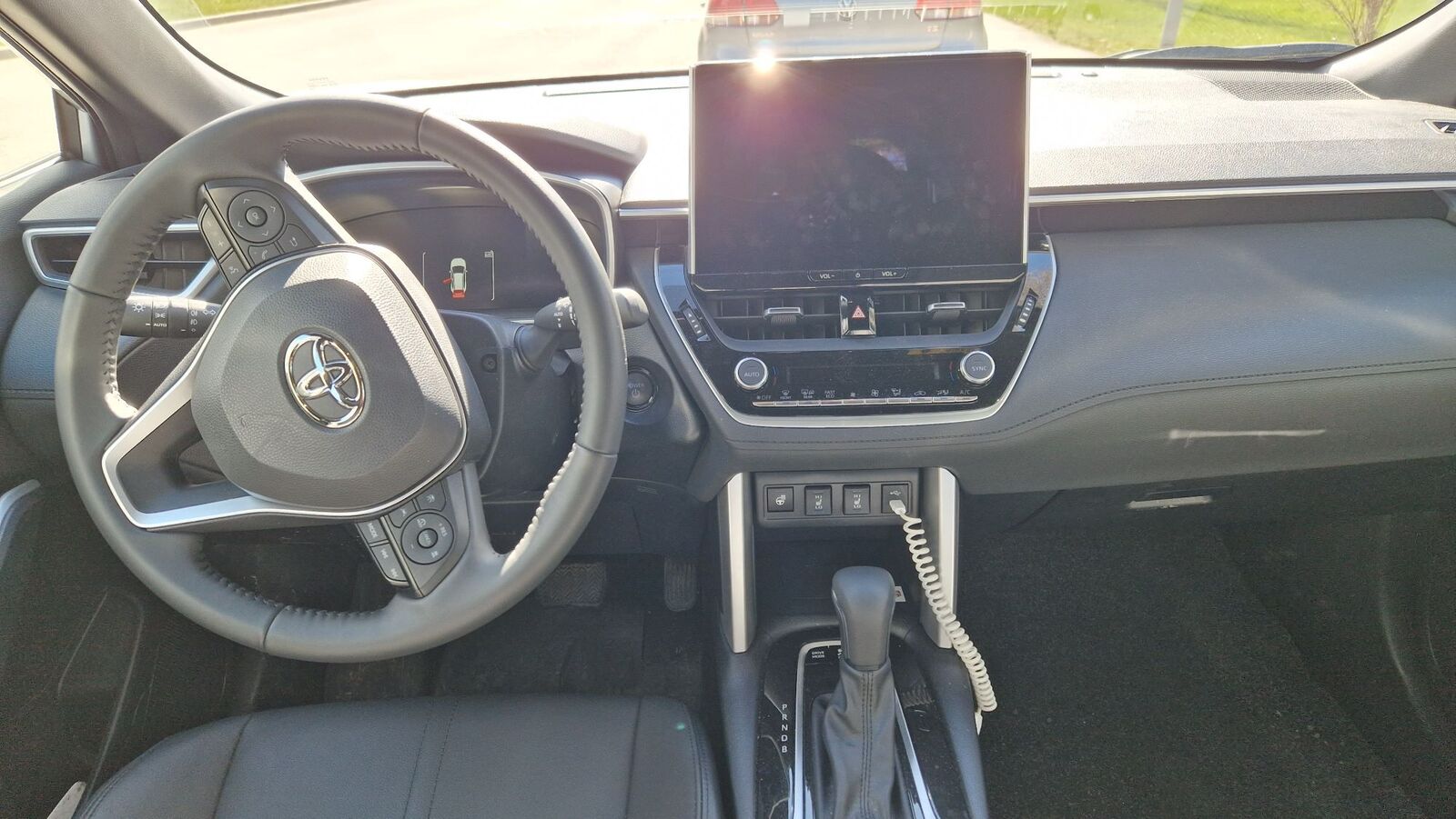 Toyota Corolla Cross 2024, photo 5/6