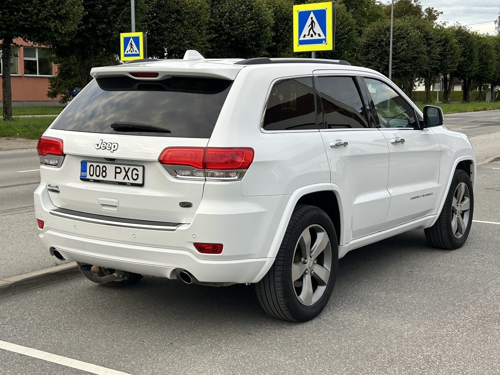 Jeep Grand Cherokee 2014, photo 3/14