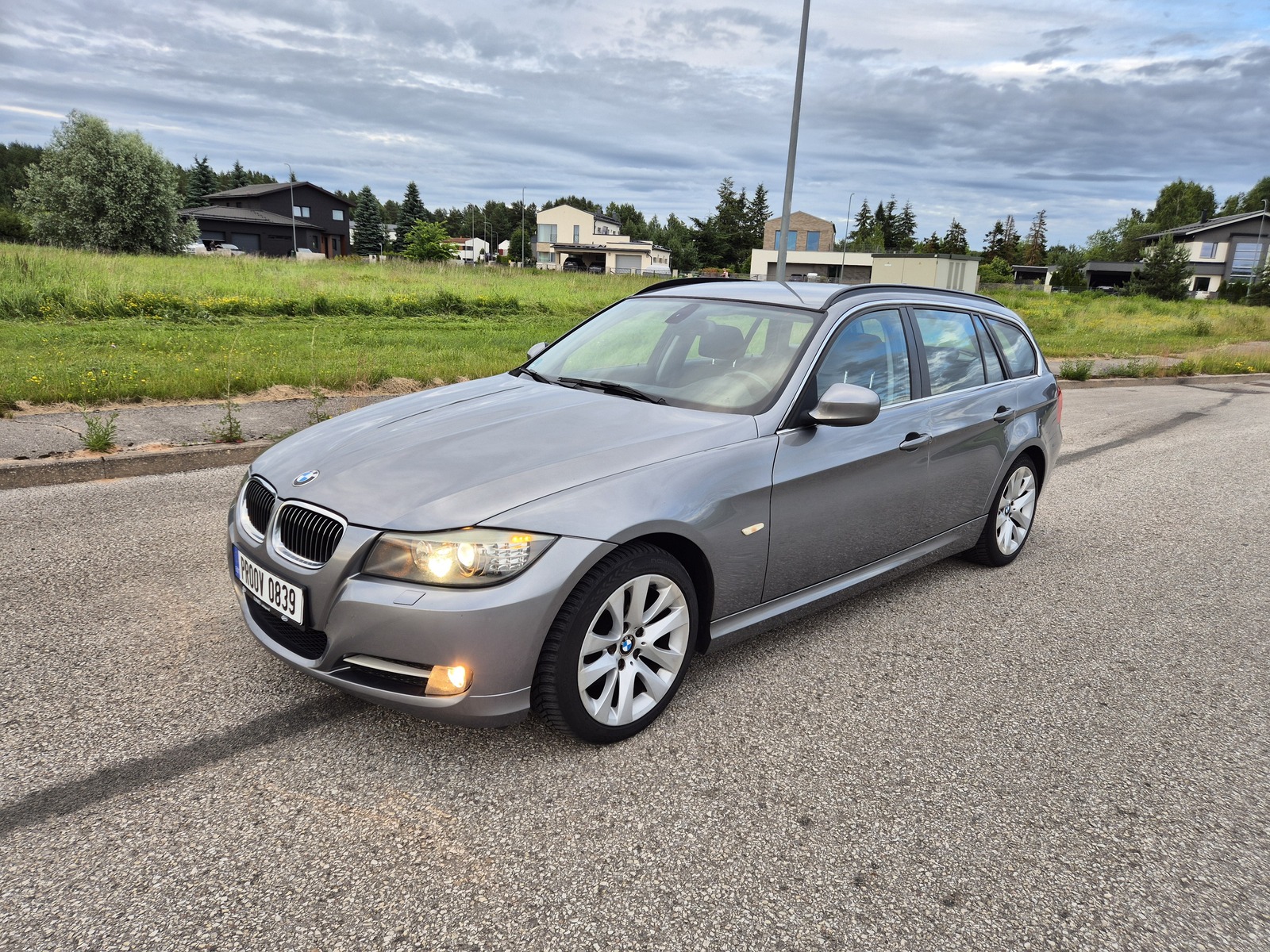 BMW 320 D 2.0 R4 D 135kW