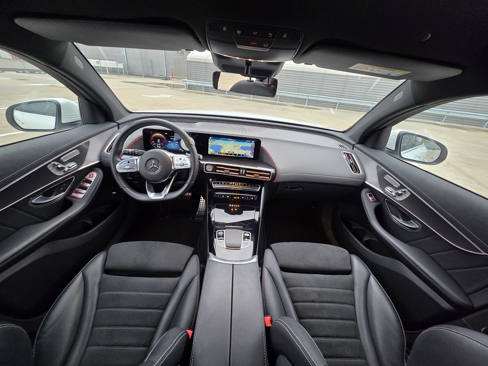 Mercedes-Benz EQC AMG 2022, photo 4/12